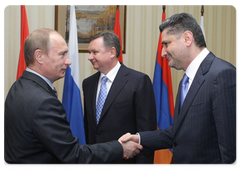 Prime Minister Vladimir Putin met with the heads of Eurasec member states|9 june, 2009|15:59