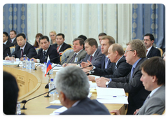 Prime Minister Vladimir Putin speaking at the Eurasec Interstate Council|9 june, 2009|17:13