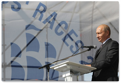Prime Minister Vladimir Putin made a speech at the award ceremony for the participants in the first, Gdynya-St. Petersburg stage of the international regatta of trainingsailing ships, the Tall Ships' Races - Baltic 2009