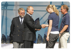 Prime Minister Vladimir Putin making a speech at the award ceremony for the participants in the first, Gdynya-St. Petersburg stage of the international regatta of training sailing ships, the Tall Ships' Races - Baltic 2009|12 july, 2009|19:34