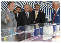 В.В.Путин посетил парусник «Мир», победивший в первом этапе международной регаты учебных парусных судов «The Tall Ships' Races Baltic - 2009» на участке Гдыня – Санкт-Петербург|12 июля, 2009|20:43