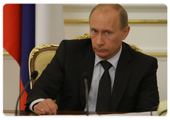 Prime Minister Vladimir Putin chaired a meeting of the Government Presidium|13 july, 2009|17:38