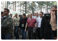 Prime Minister Vladimir Putin at the Seliger-2009 youth camp in the Tver Region, where the National Educational Forum is taking place|27 july, 2009|12:20