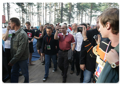 Prime Minister Vladimir Putin at the Seliger-2009 youth camp in the Tver Region, where the National Educational Forum is taking place|27 july, 2009|12:22