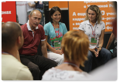В.В.Путин побеседовал с учаcтниками всероссийского молодежного форума «Селигер-2009»