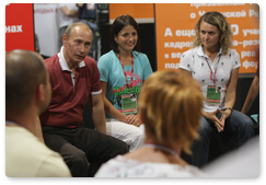 Prime Minister Vladimir Putin talked with participants in the Seliger-2009 National Youth Forum