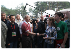 Prime Minister Vladimir Putin at the Seliger-2009 youth camp in the Tver Region, where the National Educational Forum is taking place|27 july, 2009|13:21