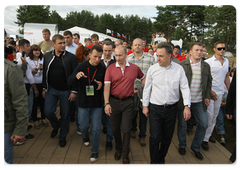 Prime Minister Vladimir Putin at the Seliger-2009 youth camp in the Tver Region, where the National Educational Forum is taking place|27 july, 2009|13:30