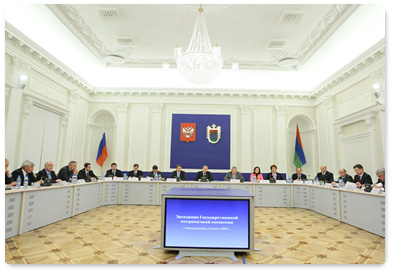 В.В.Путин, находящийся с рабочей поездкой в Карелии, провел в Петрозаводске  заседание Государственной пограничной комиссии