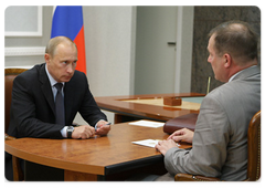 Председатель Правительства Российской Федерации В.В.Путин провел встречу с губернатором Республики Карелия С.Л.Катанандовым|9 июля, 2009|22:25