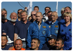 Prime Minister Vladimir Putin, on a working visit to the Siberian Federal District, descended to the bottom of Lake Baikal aboard a Mir submersible|1 august, 2009|16:05