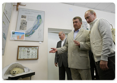 Prime Minister Vladimir Putin visiting the Baikal Museum at the Irkutsk Scientific Centre of the Siberian Branch of Russian Academy of Sciences in Listvyanka village|1 august, 2009|16:39