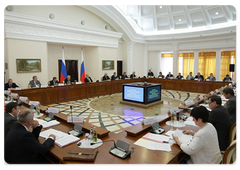 Prime Minister Vladimir Putin chairing a Presidium meeting of the Presidential Council for the Implementation of Priority National Projects and Demographic Policy|14 august, 2009|16:29