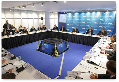 В.В.Путин провел совещание по вопросам развития отечественного самолетостроения