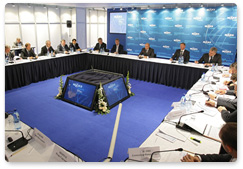 В.В.Путин провел совещание по вопросам развития отечественного самолетостроения
