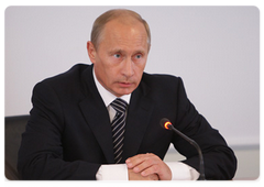 Председатель Правительства Российской Федерации В.В.Путин провел совещание по вопросам ликвидации последствий аварии на Саяно-Шушенской ГЭС|21 августа, 2009|11:36