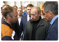 Председатель Правительства Российской Федерации В.В.Путин, прибывший с рабочей поездкой в Республику Хакасия, посетил Саяно-Шушенскую ГЭС|21 августа, 2009|11:36