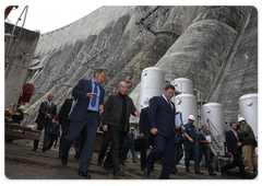 Председатель Правительства Российской Федерации В.В.Путин, прибывший с рабочей поездкой в Республику Хакасия, посетил Саяно-Шушенскую ГЭС|21 августа, 2009|12:08