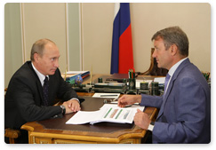 Prime Minister Vladimir Putin held a working meeting with Sberbank CEO German Gref