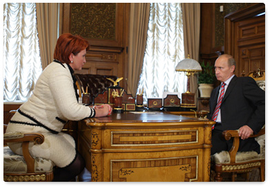 Prime Minister Vladimir Putin met with the Minister of Agriculture Yelena Skrynnik