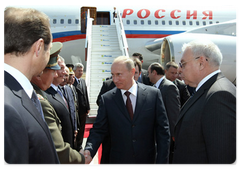 Prime Minister Vladimir Putin arrived on a working visit to the Republic of Turkey|6 august, 2009|15:15