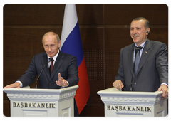Prime Minister Vladimir Putin and his Turkish counterpart Recep Tayyip Erdogan held a joint news conference on the results of the talks|6 august, 2009|20:50