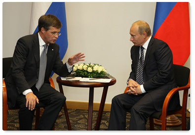 Prime Minister Vladimir Putin met with Dutch Prime Minister Jan Peter Balkenende in Gdansk