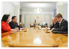 Prime Minister Vladimir Putin at a meeting with Hugo Chavez, President of the Bolivarian Republic of Venezuela|10 september, 2009|19:56