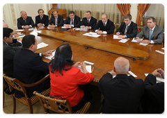 Prime Minister Vladimir Putin at a meeting with Hugo Chavez, President of the Bolivarian Republic of Venezuela|10 september, 2009|19:56