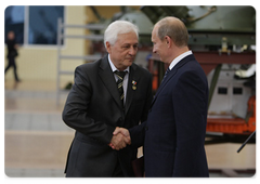 В стенах тульского «КБ Приборостроения» В.В.Путин вручил премии Правительства России в области науки и техники|14 сентября, 2009|22:20