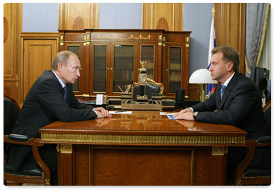 Prime Minister Vladimir Putin held a meeting with First Deputy Prime Minister Igor Shuvalov