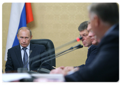 В.В.Путин, находящийся в рабочей поездке по Краснодарскому краю, провел совещание по вопросам строительства олимпийских объектов г.Сочи|17 сентября, 2009|19:33