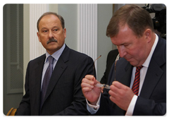 Vnesheconombank Chairman Vladimir Dmitriyev and his first deputy Nikolai Kosov|2 september, 2009|18:50