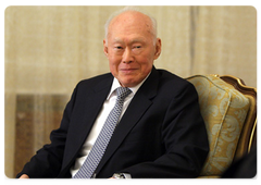 Singaporean Minister Mentor Lee Kuan Yew meeting with Prime Minister Vladimir Putin|22 september, 2009|12:54