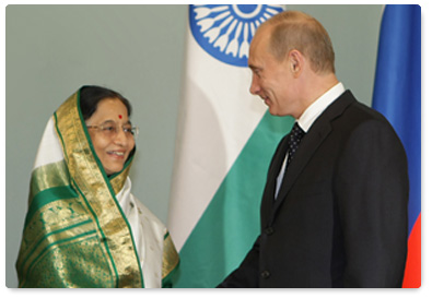 Prime Minister Vladimir Putin met with Indian President Pratibha Devisingh  Patil