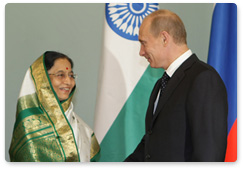 Prime Minister Vladimir Putin met with Indian President Pratibha Devisingh  Patil