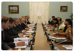 Prime Minister Vladimir Putin meeting with Indian President Pratibha Devisingh  Patil|4 september, 2009|15:14