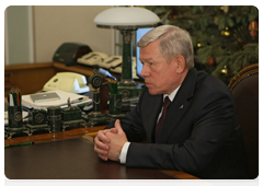 Federal Space Agency Head Anatoly Perminov meeting with Prime Minister Vladimir Putin|12 january, 2010|19:05