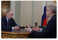 Prime Minister Vladimir Putin has a  meeting with Education and Science Minister Andrei Fursenko