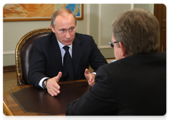 Vladimir Putin in a meeting with Deputy Prime Minister – Finance Minister Alexei Kudrin|16 january, 2010|20:19