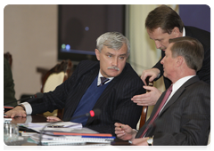 Voronezh Governor Alexei Gordeyev, Deputy Prime Minister Sergei Ivanov during the meeting on the defence industrial complex|18 january, 2010|18:44