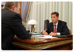 Deputy Prime Minister Alexander Zhukov during a meeting with Prime Minister Vladimir Putin|19 january, 2010|20:20