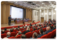 Председатель Правительства Российской Федерации В.В.Путин выступил на Всероссийском сборе МЧС России|20 января, 2010|15:43