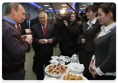 Председатель Правительства России В.В.Путин, находящийся с рабочей поездкой в Чувашской Республике, встретился со студентами Чувашского государственного университета|25 января, 2010|17:16