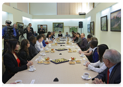Председатель Правительства России В.В.Путин, находящийся с рабочей поездкой в Чувашской Республике, встретился со студентами Чувашского государственного университета|25 января, 2010|18:13
