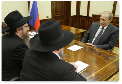 Prime Minister Vladimir Putin meets with Berl Lazar, Chief Rabbi of Russia