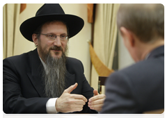 Berl Lazar, Chief Rabbi of Russia during a meeting with Prime Minister Vladimir Putin|26 january, 2010|12:05