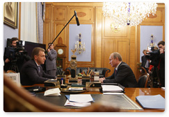 Prime Minister Vladimir Putin holds a meeting with First Deputy Prime Minister Igor Shuvalov