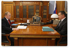 Prime Minister Vladimir Putin holds a meeting with Natural Resources and Environment Minister Yuri Trutnev