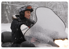 Prime Minister Vladimir Putin spent Sunday at the Krasnaya Polyana ski resort.|3 january, 2010|20:54